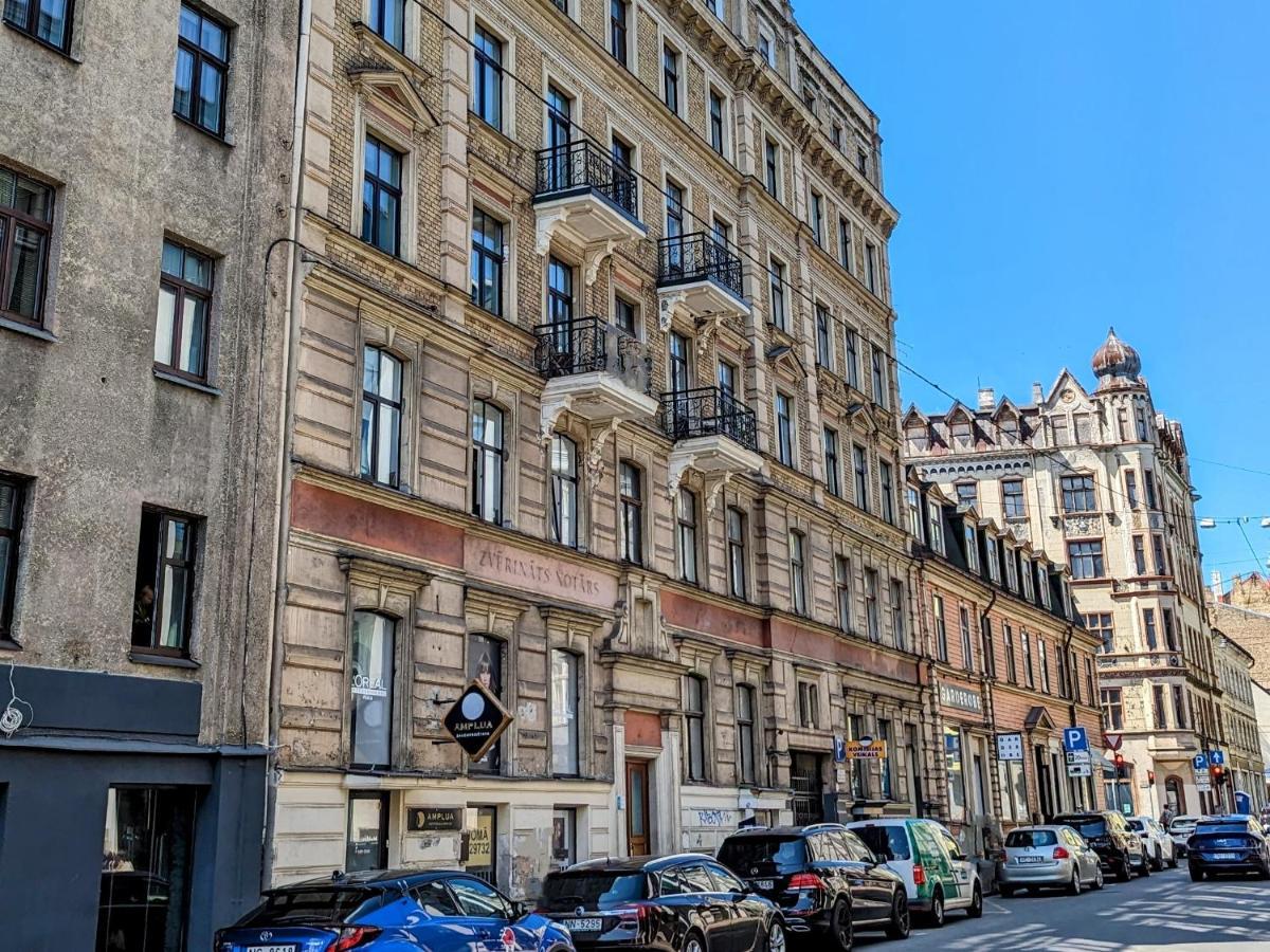 Perfectly Central Apartment 5 Min To Old Town & Art Noveau. Riga Exterior foto